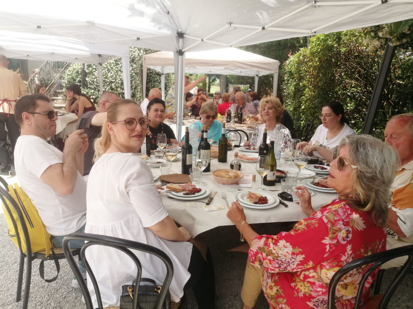 In Toscana la o degustare de vin