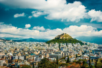 Incepem ziua cu un tur panoramic de oras Atena cu ghid local