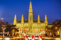 Ca in fiecare an, va invitam sa vizitati minunatele Piete de Craciun de la Viena !