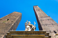 Bologna Turnul Asinelli