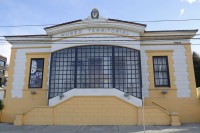 Orasul gazduieste numeroase muzee, precum: Museo del Fin del Mundo, Museo Maritimo de Ushuaia, Museo del Presidio (Muzeul prizonierilor), Museo de Arte Marino Ushuaia