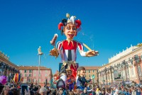 Dupa amiaza participare la Carnavalul de la Nisa (bilete incluse).
