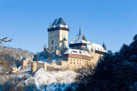 Optional, excursie la Castelul Karlstejn situat la aprox. 40 km distanta de Praga.