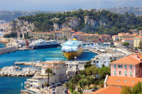 Timp liber la dispozitie pentru plimbari, shopping sau relaxare pe Coasta de Azur.