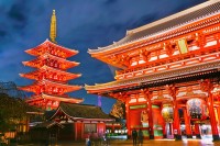 pentru a asista la una dintre cele mai importante traditii de anul nou din Japonia-Joya no Kane