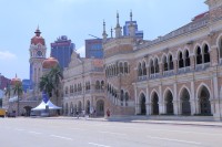 Intr-un tur de oras Kuala Lumpur descoperim frumusetea orasului cu elementele sale atat vechi cat si noi.