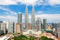 si bineinteles Turnurile Petronas