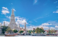 La final poposim la cel mai cunoscut simbol al Bangkokului, Wat Arun (Templul Zorilor)