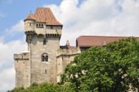 optional, va propunem o Excursie la Mayerling si Padurea Vieneza