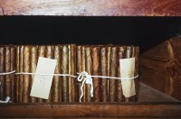 Dupa-amiaza, sosim la Havana si vizitam o fabrica de trabucuri unde vedem cum sunt produse, verificate si ambalate mai multe tipuri de trabucuri