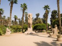 Memphis a fost prima capitala a Egiptului antic.