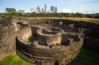 Tot in Intramuros se afla si Baluarte de San Diego, un bastion colonial care astazi este inconjurat de o frumoasa gradina.