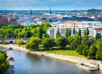Fara nici o indoiala, capitala landului Brandenburg, situat pe raul Havola este unul dintre cele mai frumoase orase ale Germaniei.
