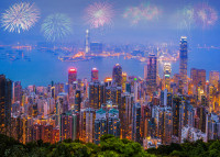 Seara, va propunem participarea la o cina festiva de Revelion