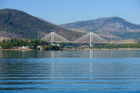Vom traversa podul si astfel ajungem in in Insula Evia, a doua ca marime din Grecia.