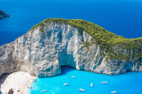 Timp liber la dispozitie pentru vizite individuale, plaja sau optional excursie in Insula Zakynthos.