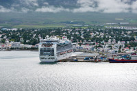 Scurta vizita in Akueryri, capitala Nordului, vechi centru comercial si important port pescaresc.