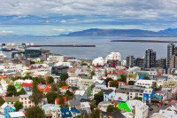 Drumul nostru spre cazare ne va duce prin Reykjavik–cel mai mare oras si capitala Islandei