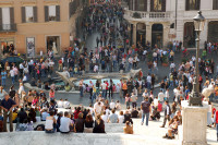 . Timp liber pentru shopping. Roma este un loc excelent pentru cumparaturi, cu magazine impanzite in tot orasul.