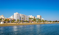 Larnaca Plaja Finikoudes