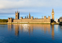 Continuam cu Palatul Parlamentului locul unde se afla cele doua camere ale Parlamentului Regatului Unit al Marii Britanii si Irlandei de Nord: Camera Lorzilor si Camera Comunelor.