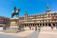 Timp liber la dispozitie in capitala Spaniei, plimbari pietonale cu insotitorul de grup in Plaza Mayor sau vizite individuale.