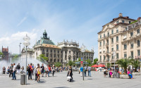 Continuam apoi cu Munchen, unul dintre cele mai frumoase orase din Germania, al treilea ca marime dupa Berlin si Hamburg