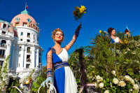 O frumoasa Vacanta pe Coasta de Azur in perioada Carnavalului !