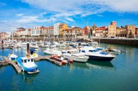 Suntem in Gijon, un oras portuar situat pe tarmul Golfului Biscay
