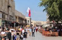 continuam cu animatul Souq Waqif, cufundandu-ne in atmosfera vibranta a souq-ului