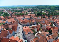 Apoi plecam spre Nördlingen, un oras cetate unic in Europa si in lume prin diverse elemente proprii