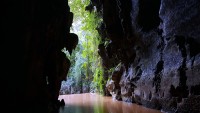 Dupa ce vom arunca o ultima privire panoramica asupra vaii Vinales si vom face o scurta incursiune in Pestera Indianului