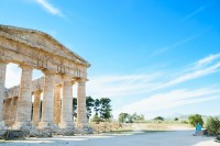 Ultima oprire a zilei va fi la Templul Segesta–un templu doric din Sec al V-lea