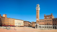 Urmatoarea oprire este in Siena, unul dintre cele mai captivante orase ale Italiei