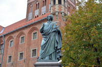 Urmatorul popas il vom face in Torun – orasul natal al renumitului astronom Copernic, vechi port la Vistula, inscris in patrimoniul UNESCO.