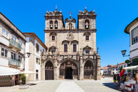 Continuam excursia de azi cu Braga, \"Bracara Augusta\" in epoca romana, al treilea oras al Portugaliei si capitala religioasa a tarii
