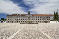 Vizitam aici Palatul Vila Vicosa, un splendid palat regal