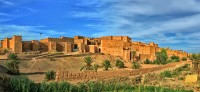 strabatem Pasul Tichka si ne desfatam privirile cu un peisaj impresionant ce strabate inima Muntilor Atlas vizitand kasbah-ul Taourirt