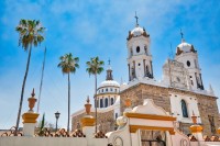 Pe drum oprire in Tlaquepaque, un oras cunoscut pentru ceramica, textilele si sticla realizata aici