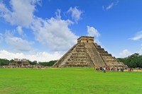 Oprire la Chichén Itzá – cel mai cunoscut si cel mai mare sit arheologic pre-columbian construit de civilizatia Maya