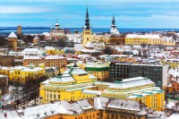 Vom debarca in Tallinn, capitala Estoniei si unul dintre orasele medievale cele mai bine conservate din nordul Europei