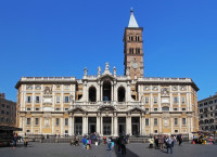 Biserica Santa Maria Maggiore este una dintre cele patru mari biserici din Roma, construita in anul 352 dupa Cristos si dedicata Sfintei Maria.