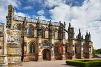 Turul va fi completat de o vizita la faimoasa Roslyn Chapel.