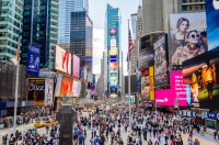 Tur de oras New York cu ghid local. Va invitam sa descoperiti principalele atractii ale New York-ului: Times Square