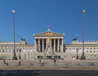 Viena Ringstrasse Parlament Austria