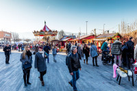 Fie ca este vorba de cea mai veche piata de Craciun din Zurich, din pitorescul centru vechi, de satul de Craciun urban \"Wienachtsdorf\" de pe Sechseläutenplatz, langa Bellevue,