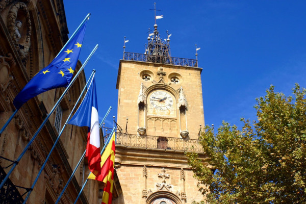 Aix En Provence Turnul cu ceas