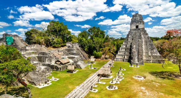 Plecati azi catre inima junglei pentru a vizita situl arheologic Tikal, inclus in patrimoniul universal UNESCO