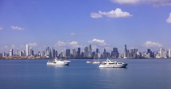 Tur de oras Panama cu ghid local.