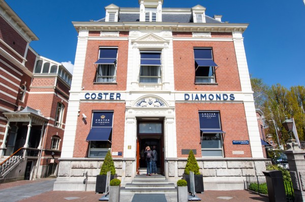 vizita cu insotitorul de grup la Muzeul producatorului de diamante Royal Coster Diamonds–cea mai veche fabrica de Diamante din lume.